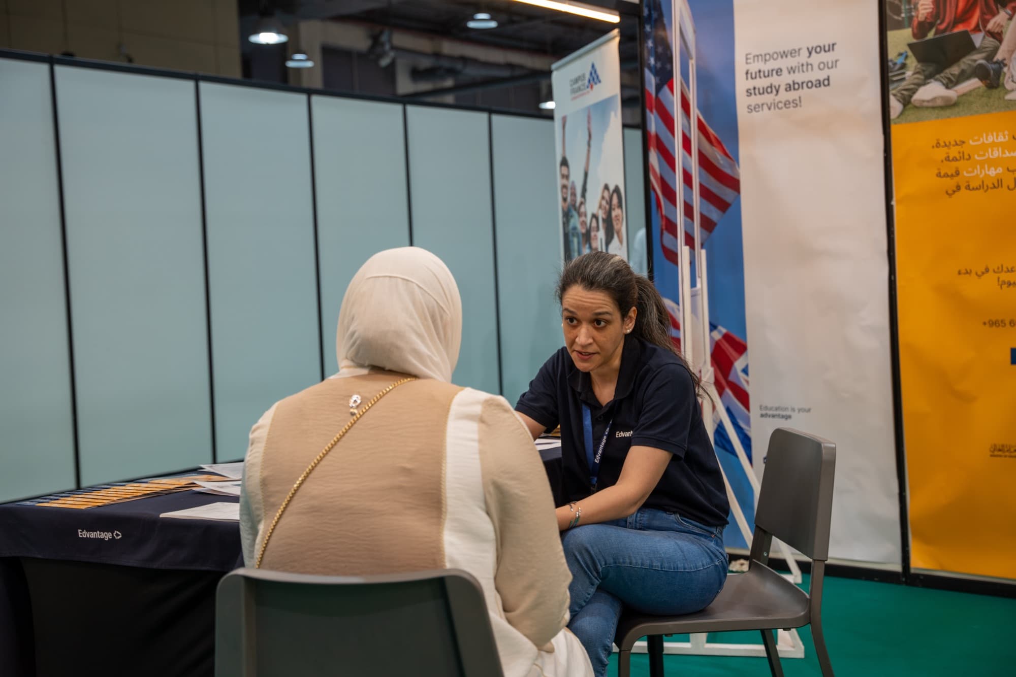 Edvantage advisor in a one-to-one study abroad consultation in Kuwait